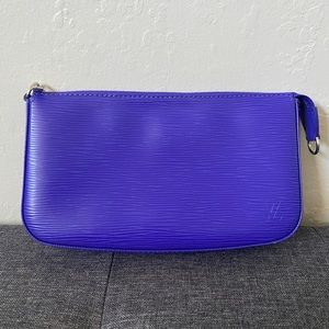 Louis Vuitton Epi Pochette Accessoires Blueberry